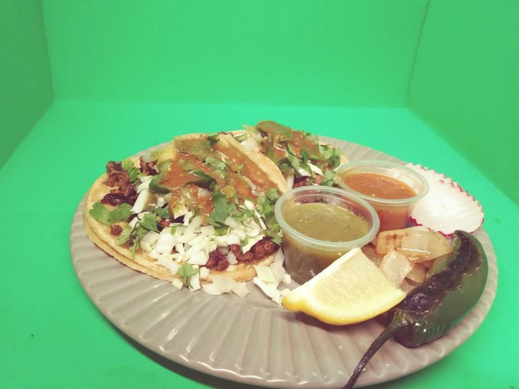 Chicomostok Mexican Food | restaurant | 1615 N Maple Ave, Fresno, CA 93703, USA | 5592855119 OR +1 559-285-5119