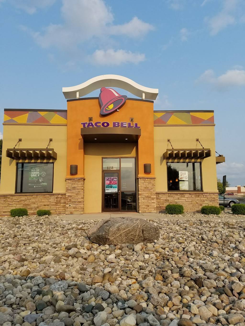 Taco Bell | meal takeaway | 8158 Old Troy Pike, Huber Heights, OH 45424, USA | 9372334005 OR +1 937-233-4005