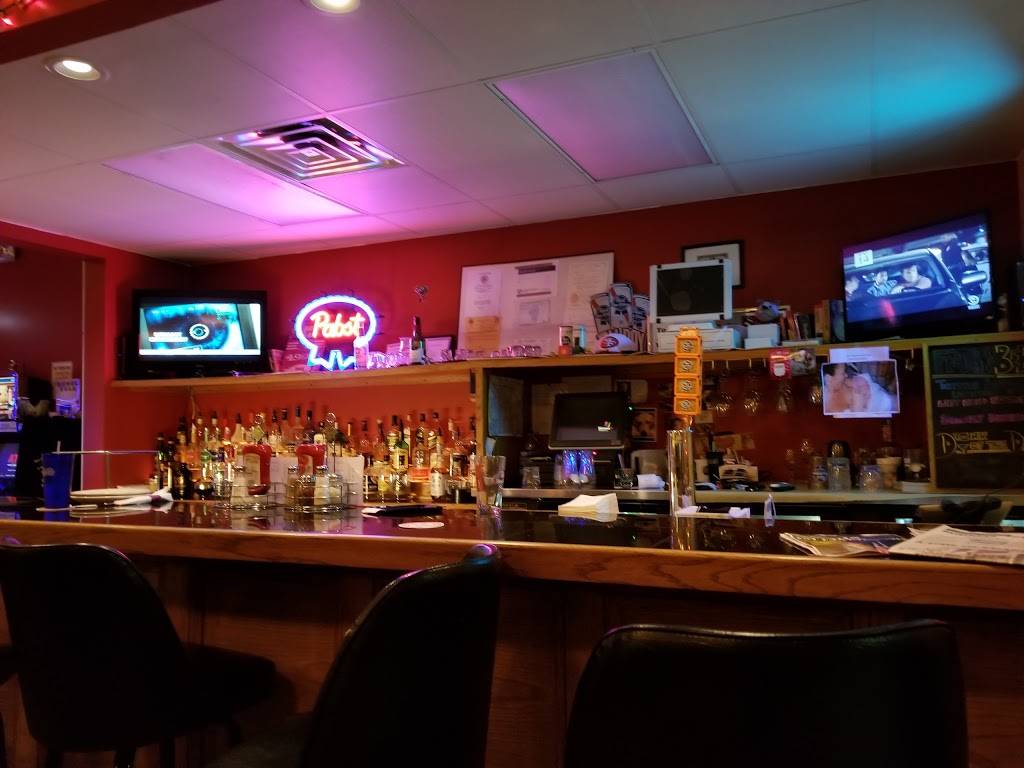 Po Boys | restaurant | 1728, 202 E University Ave, Urbana, IL 61801, USA | 2173672255 OR +1 217-367-2255