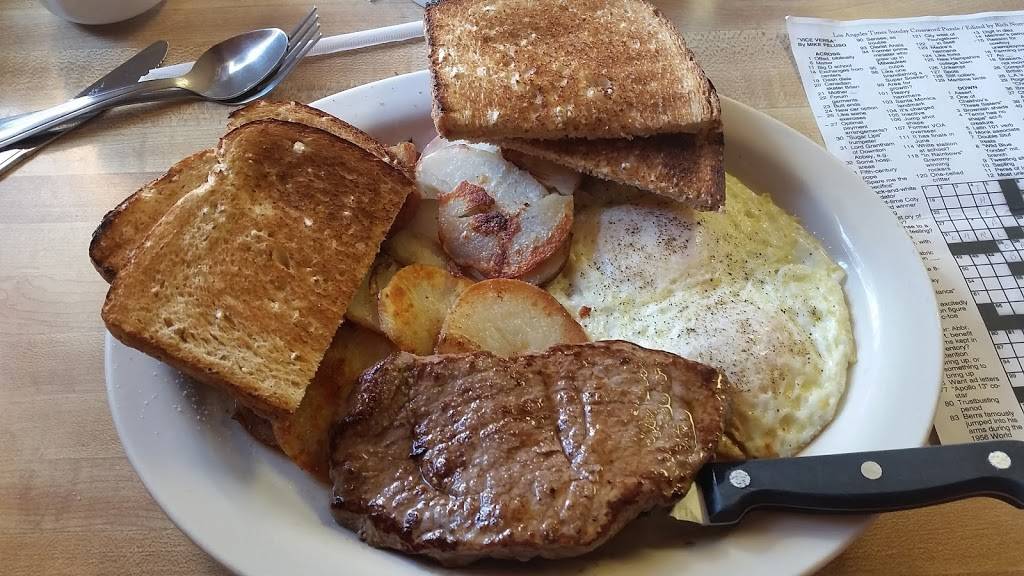 Morning Glory Restaurant | restaurant | 7502 WI-42, Sturgeon Bay, WI 54235, USA | 9207435355 OR +1 920-743-5355