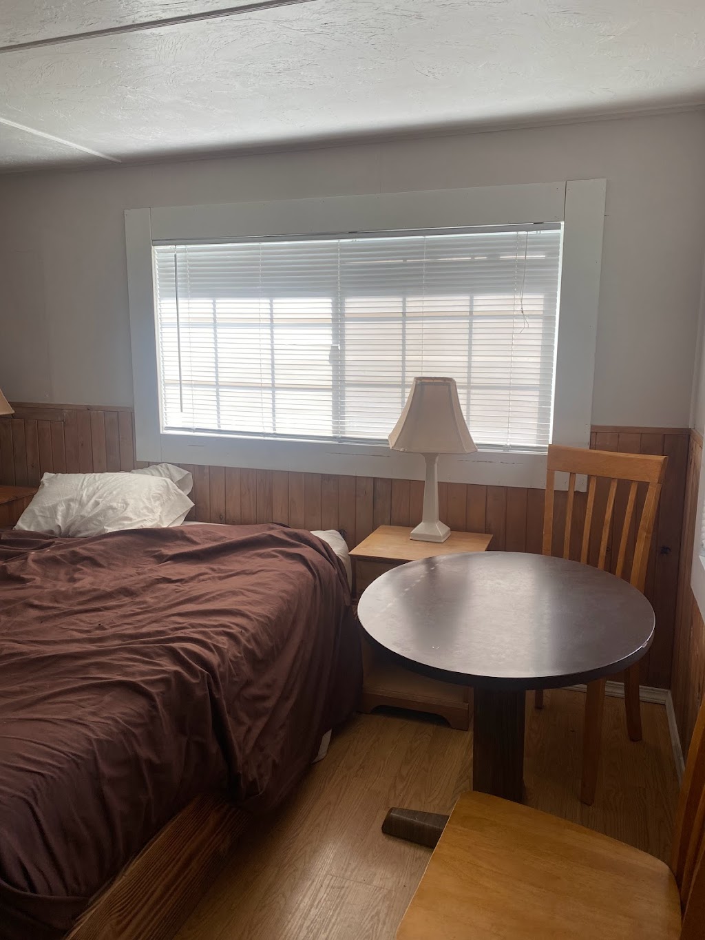 Woodland Villa Cabins - Restaurant - Market | restaurant | 15870 US-101 N, Klamath, CA 95548, USA | 7074822081 OR +1 707-482-2081