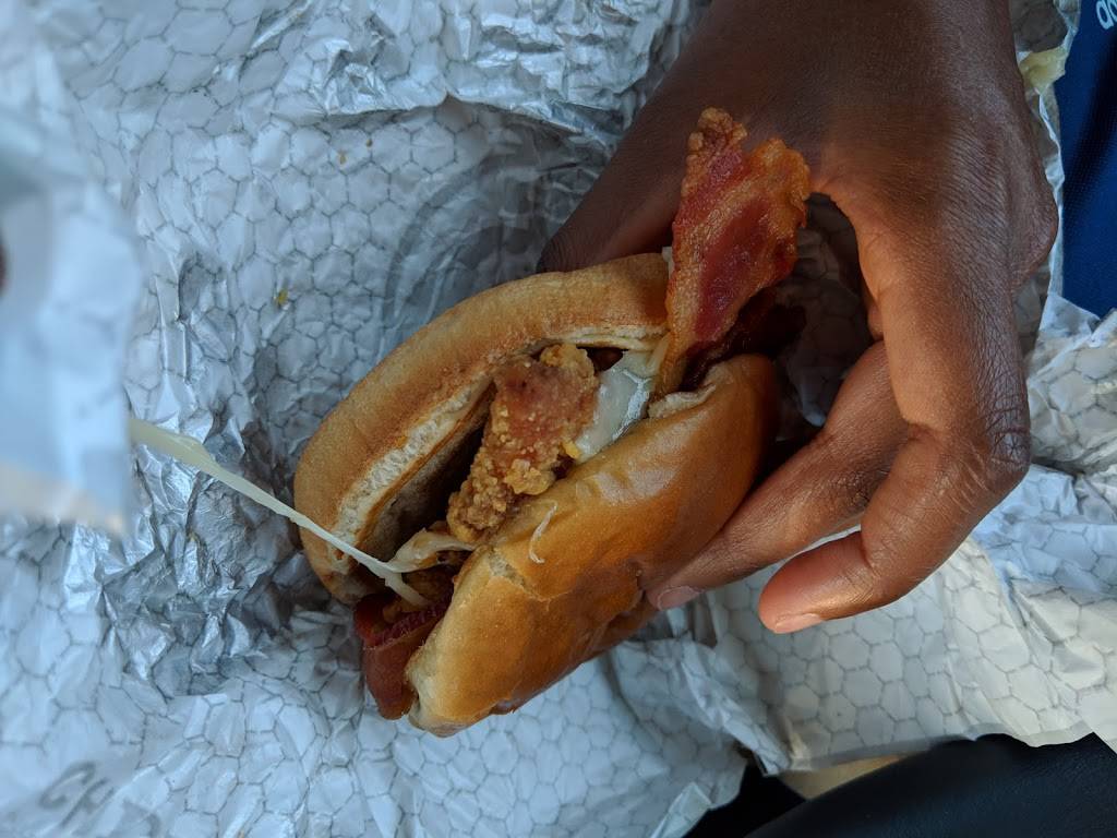 Wendys | restaurant | 12701 W Bell Rd, Surprise, AZ 85378, USA | 6235836271 OR +1 623-583-6271