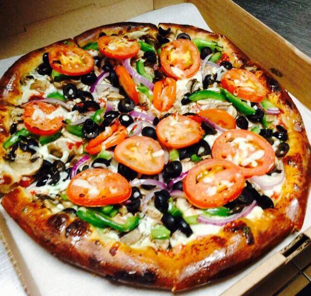 3 Brothers Pizza | restaurant | 7523 Pearl Rd, Middleburg Heights, OH 44130, USA | 4402342525 OR +1 440-234-2525