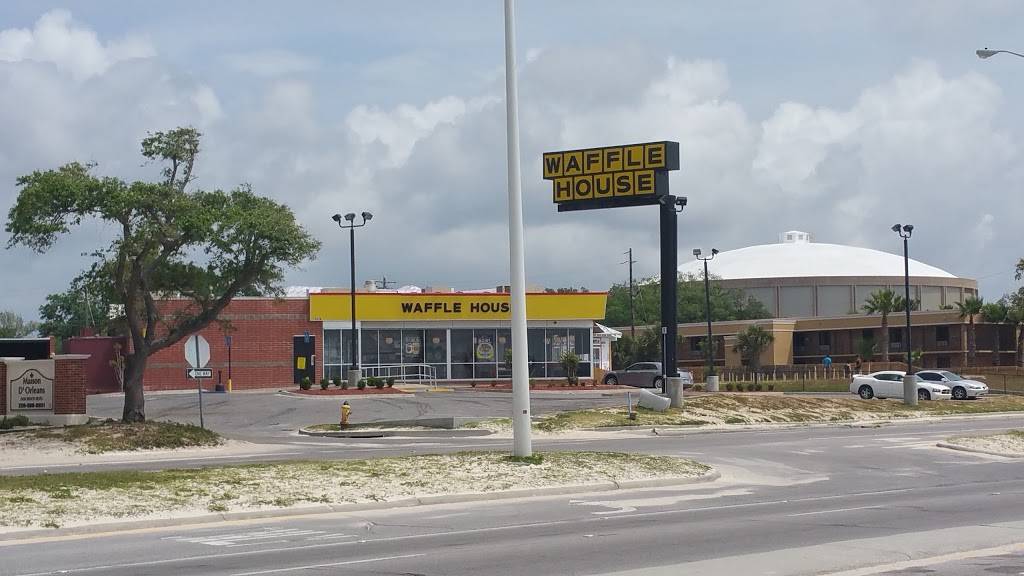 Waffle House | meal takeaway | 2428 Beach Blvd, Biloxi, MS 39531, USA | 2283853396 OR +1 228-385-3396