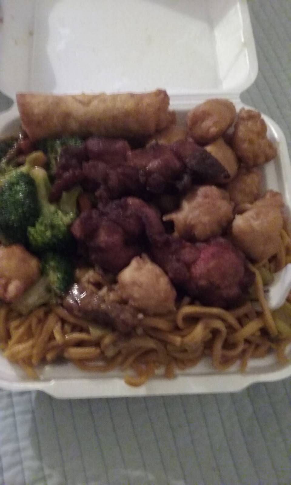 China One Xpress | restaurant | 6612 Brentwood Stair Rd # 100, Fort Worth, TX 76112, USA | 8174468818 OR +1 817-446-8818