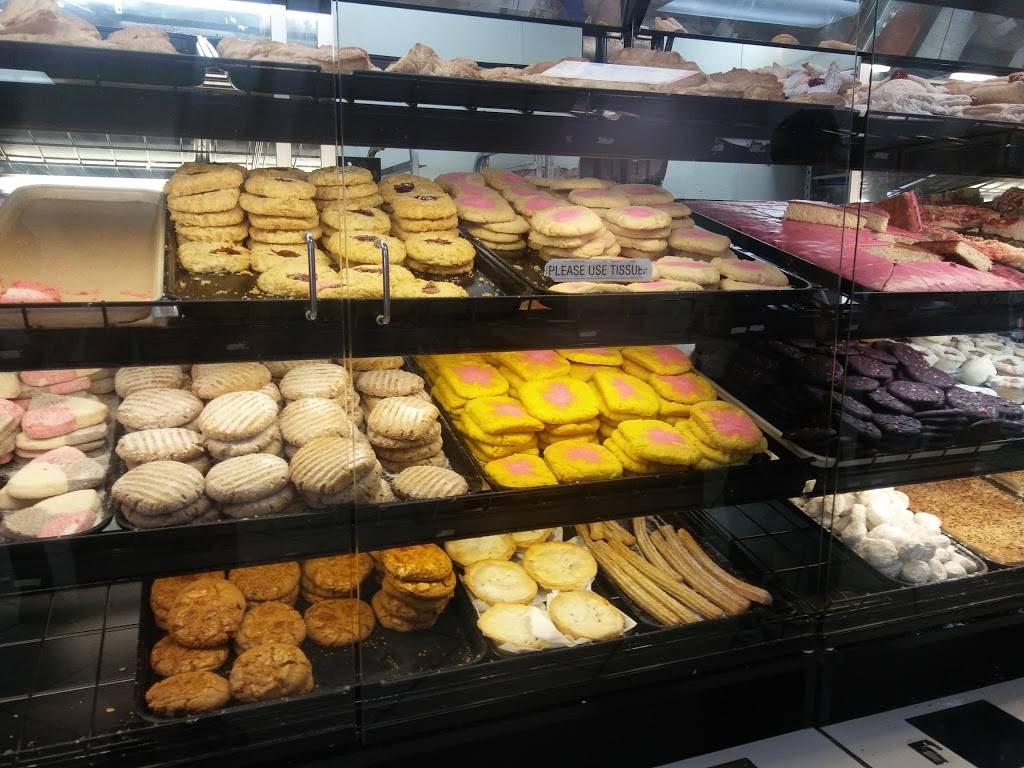 La Michoacana | bakery | 3829 Crosstown Expy, Corpus Christi, TX 78415, USA | 3618519734 OR +1 361-851-9734