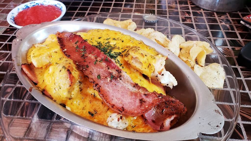 Mintons | restaurant | 760 N Limestone, Lexington, KY 40508, USA | 8599481874 OR +1 859-948-1874