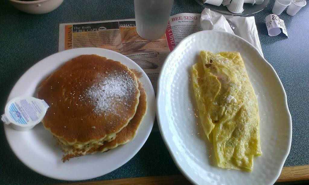 Spring Garden Family Restaurant | restaurant | 1702 South Ocean Boulevard, Myrtle Beach, SC 29577, USA | 8434484270 OR +1 843-448-4270