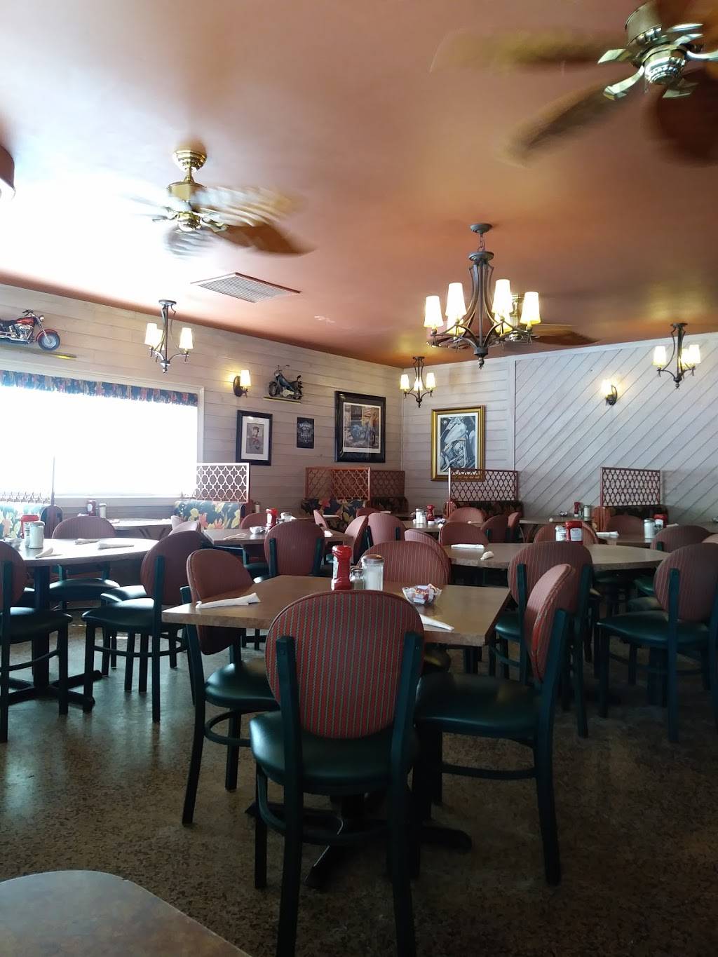 State Street Diner | restaurant | 603 N State St, Bunnell, FL 32110, USA | 3864370700 OR +1 386-437-0700