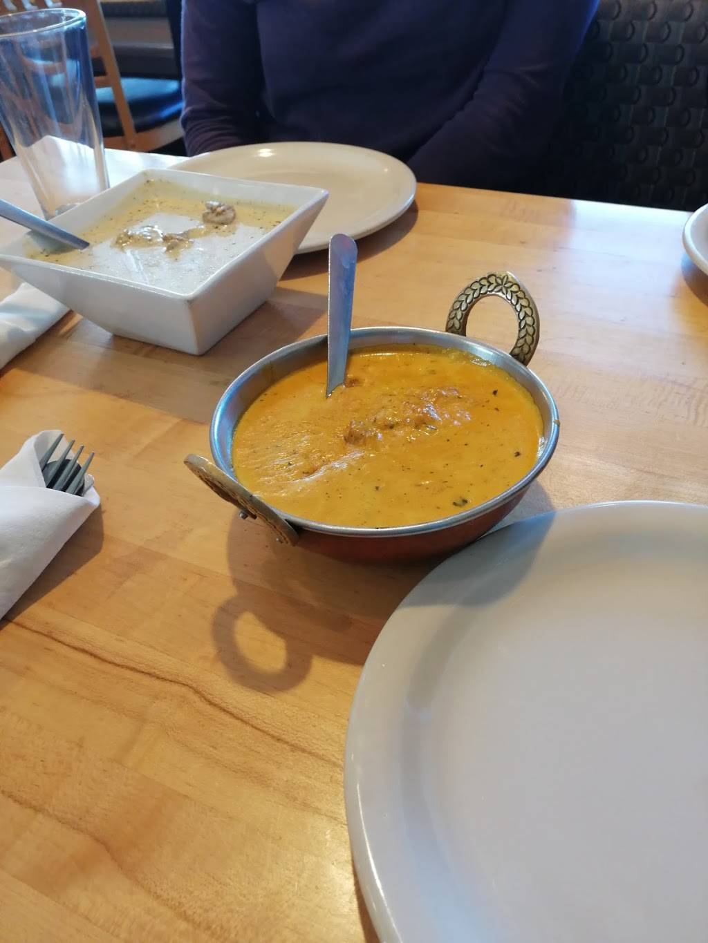 Taj Mahal Indian Cuisine | restaurant | 500 E Walnut St Suite #109, Columbia, MO 65201, USA | 5732566800 OR +1 573-256-6800