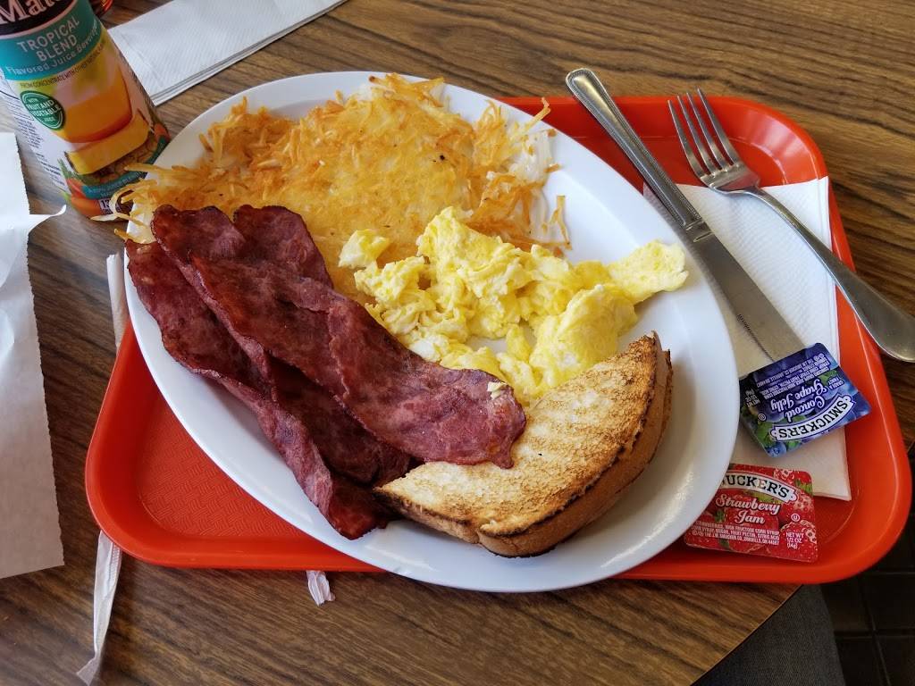 Happy Hot Dog | meal takeaway | 10601 MacArthur Blvd, Oakland, CA 94605, USA | 5106355191 OR +1 510-635-5191