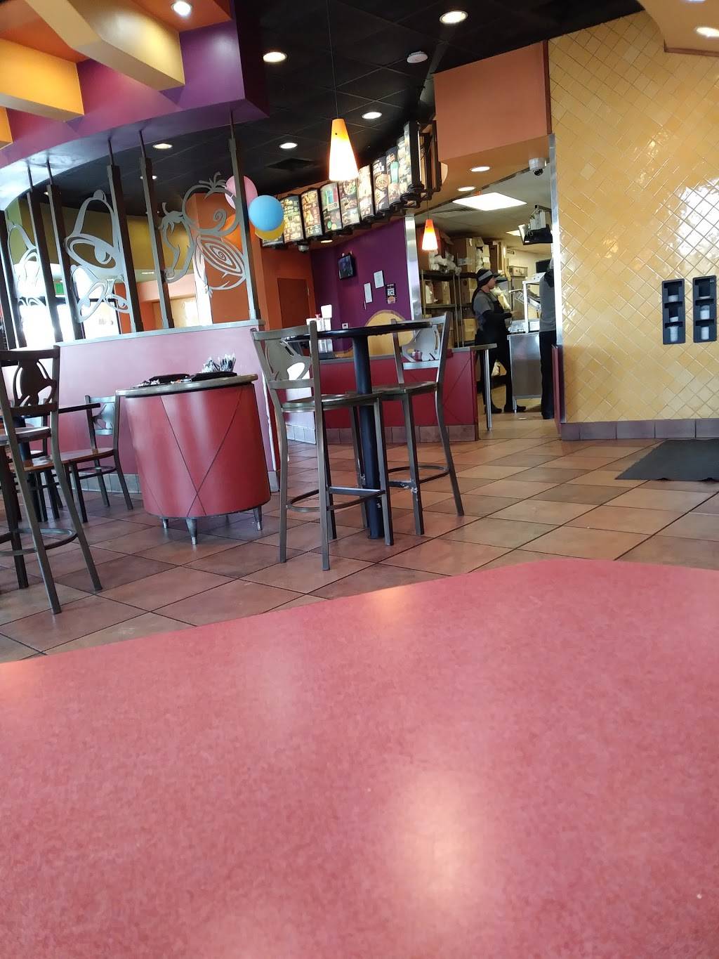 Taco Bell | meal takeaway | 28 Middle River Rd, Middle River, MD 21220, USA | 4105747535 OR +1 410-574-7535