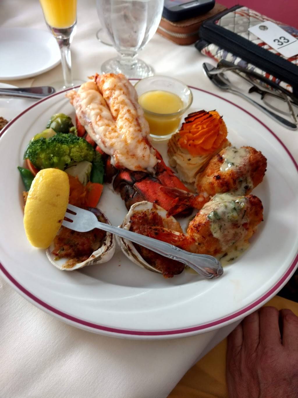 Inn Between | restaurant | 2290 W Genesee Turnpike, Camillus, NY 13031, USA | 3156723166 OR +1 315-672-3166