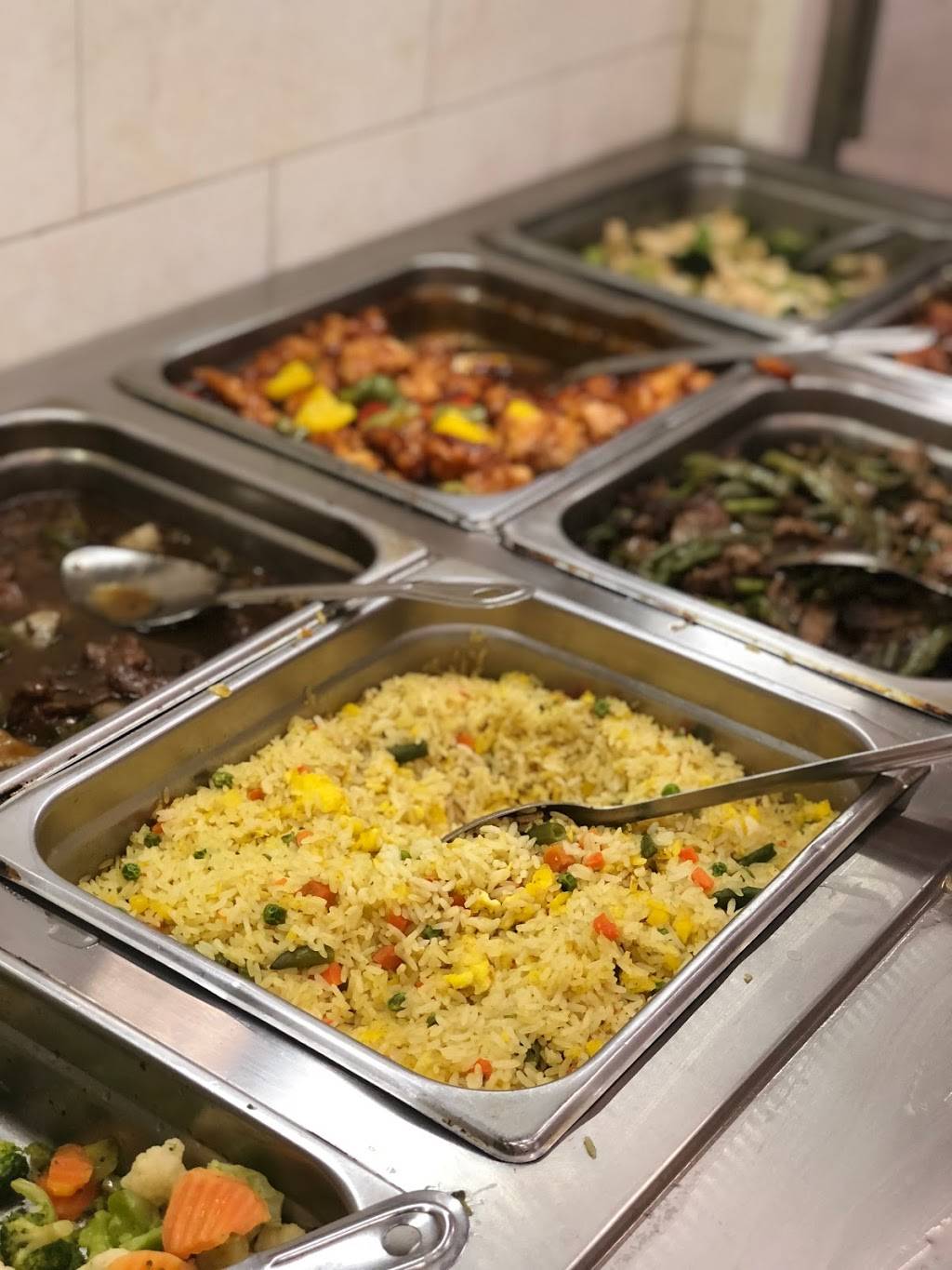 Greenfelds | meal takeaway | 128 Lee Ave, Brooklyn, NY 11211, USA | 7188523900 OR +1 718-852-3900