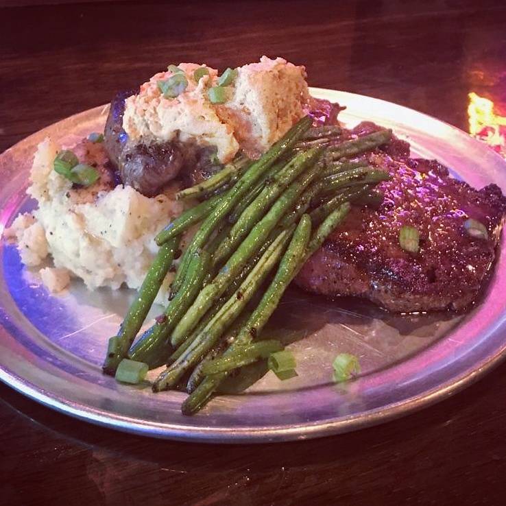 SIDETRACKS MUSIC HALL | restaurant | 415 E Church St NW #12-13, Huntsville, AL 35801, USA | 2568581390 OR +1 256-858-1390