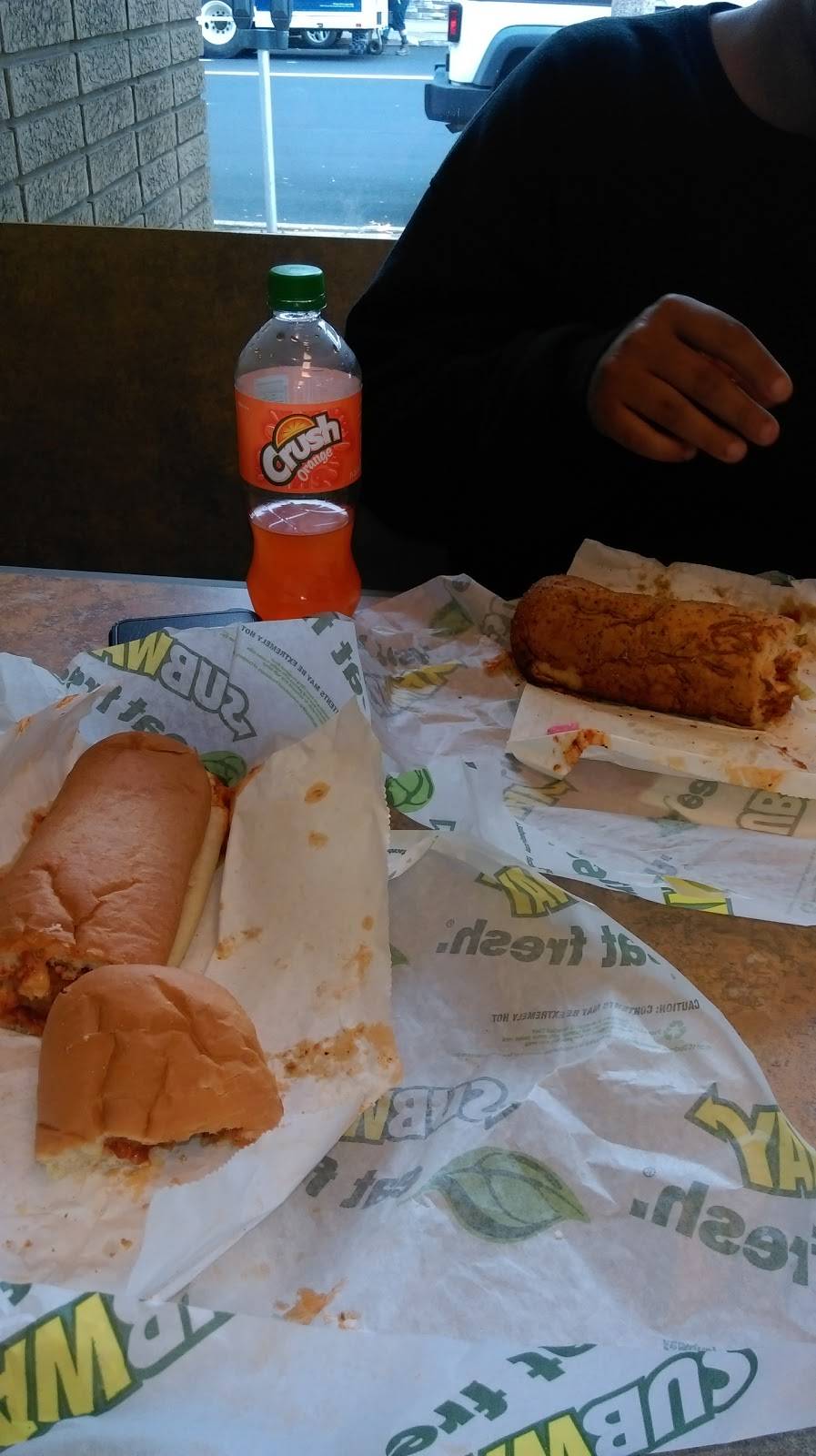 Subway | restaurant | 1018 State St, Erie, PA 16501, USA | 8144567991 OR +1 814-456-7991