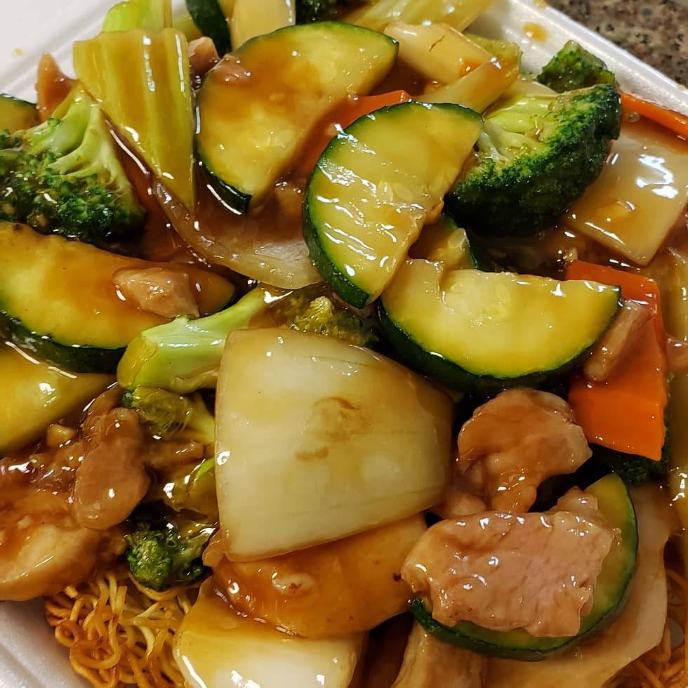 Combo King Express | restaurant | 5160 Fruitridge Rd, Sacramento, CA 95820, USA | 9164288383 OR +1 916-428-8383