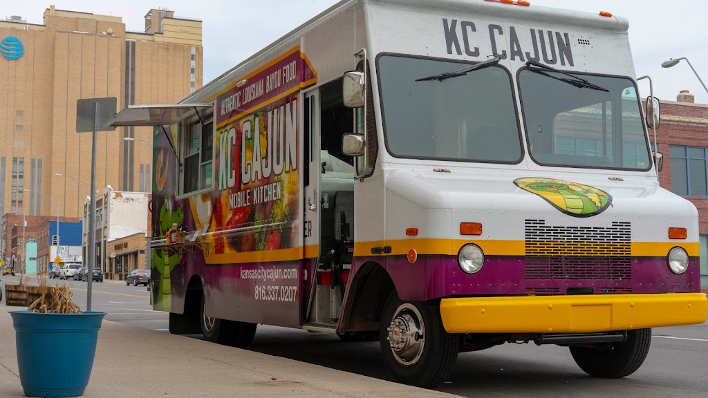 KC Cajun | restaurant | 3510 E 27th St, Kansas City, MO 64127, USA | 8163370207 OR +1 816-337-0207