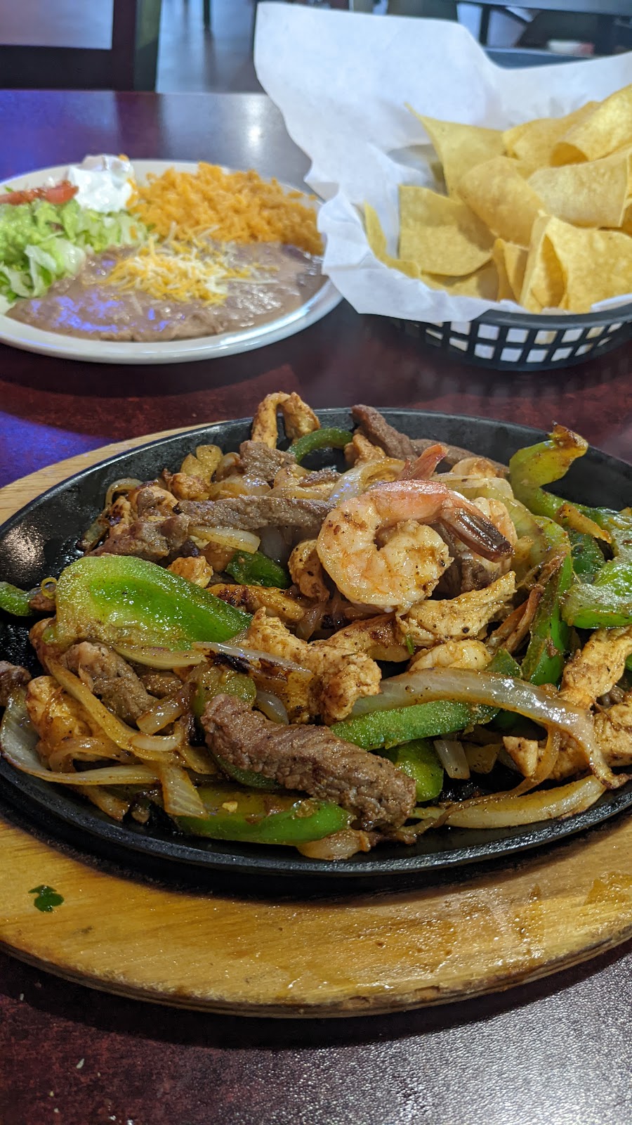 Pollo El Ranchero | restaurant | 101 S Main St, Guymon, OK 73942, USA | 5803387983 OR +1 580-338-7983