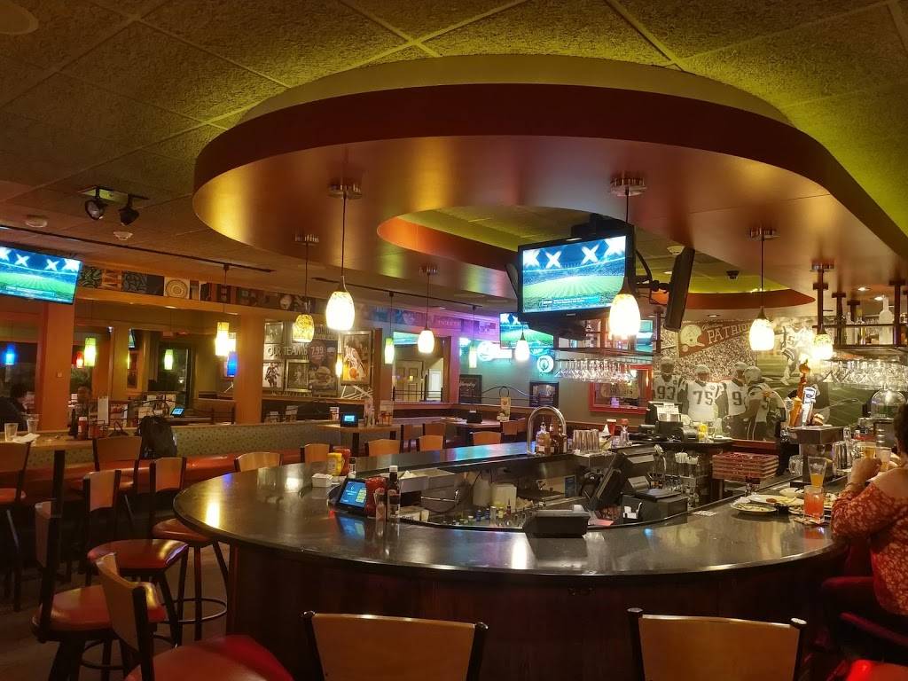 Applebees Grill + Bar | restaurant | 200 Hancock St, Quincy, MA 02171, USA | 6173289443 OR +1 617-328-9443