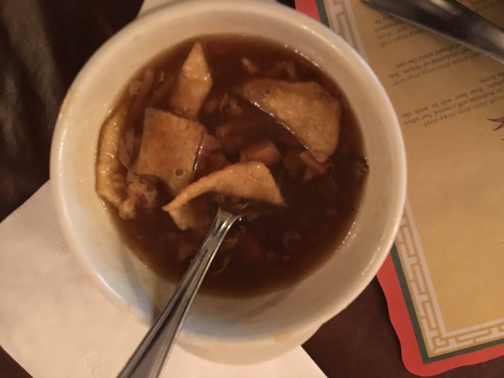 Peking Garden | restaurant | 604 W Main St, Collinsville, IL 62234, USA | 6183450804 OR +1 618-345-0804