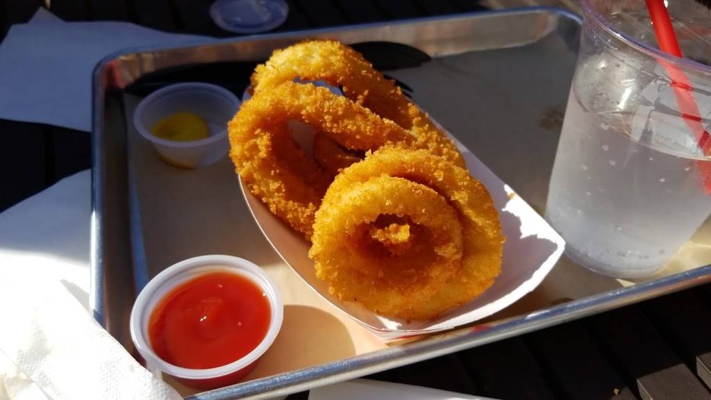 Beeps Burgers | restaurant | 3690 Blackhawk Plaza Cir, Blackhawk, CA 94506, USA | 9252632228 OR +1 925-263-2228