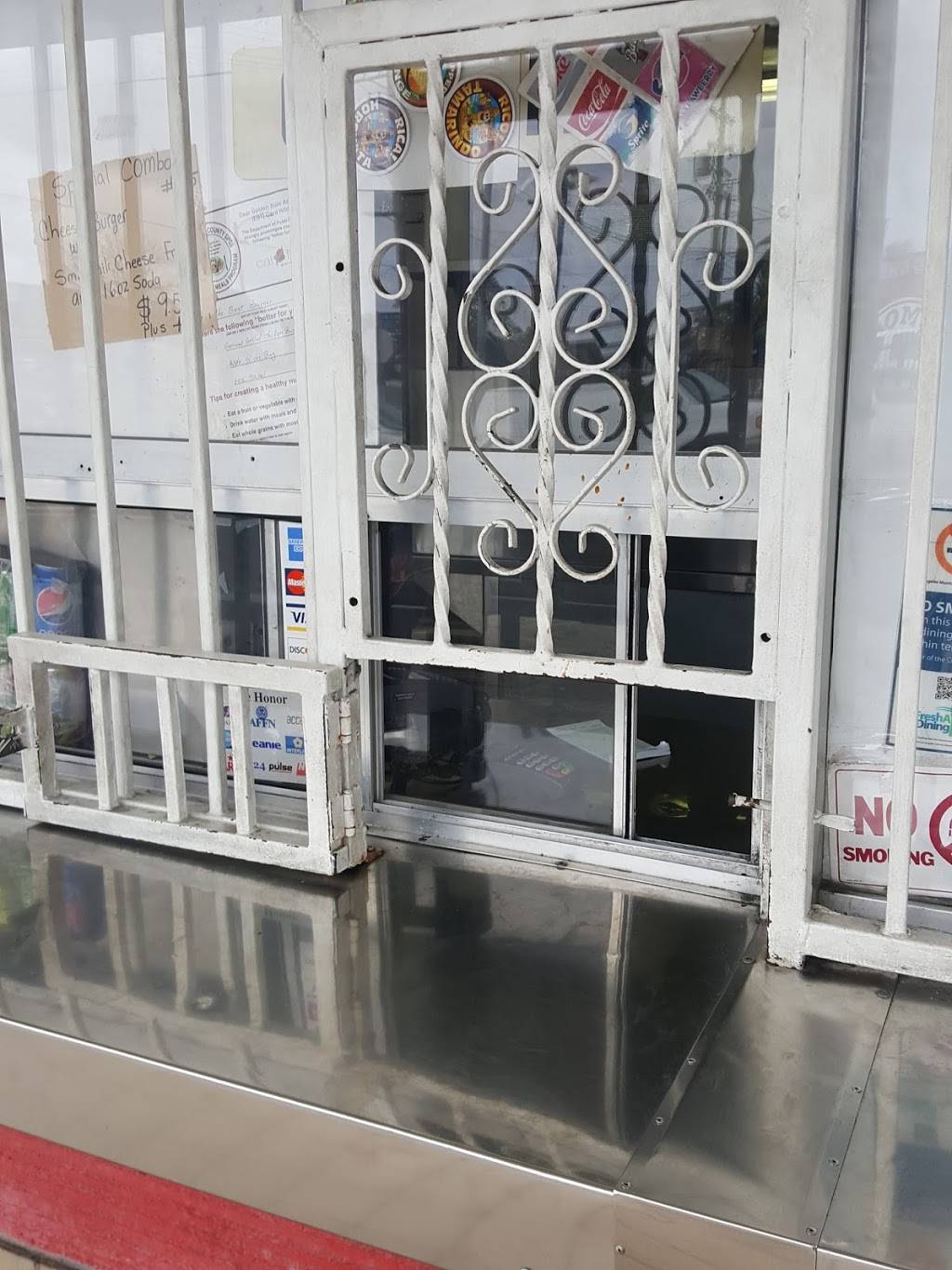 Best Burger | restaurant | 3533 S Western Ave, Los Angeles, CA 90018, USA | 3237322197 OR +1 323-732-2197