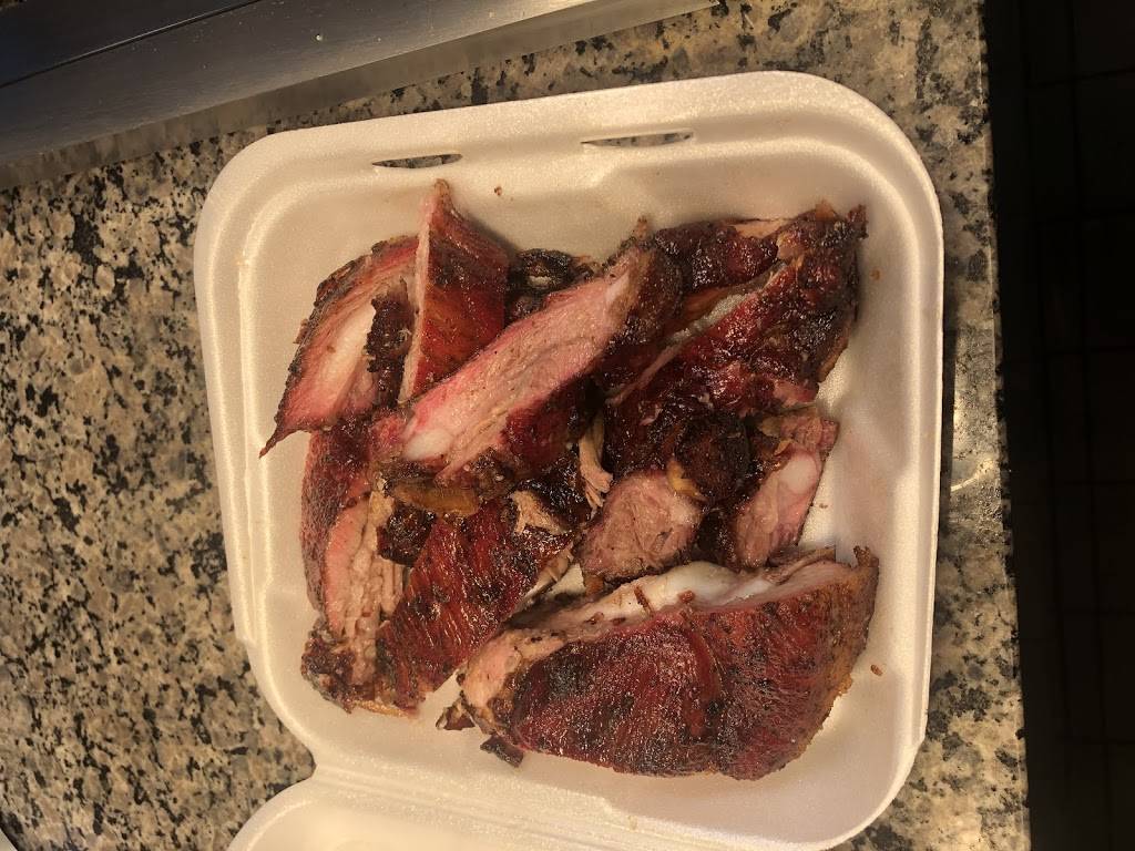 Chicago Style BBQ | restaurant | 1215 N Broadway St, Joliet, IL 60435, USA | 8157142704 OR +1 815-714-2704