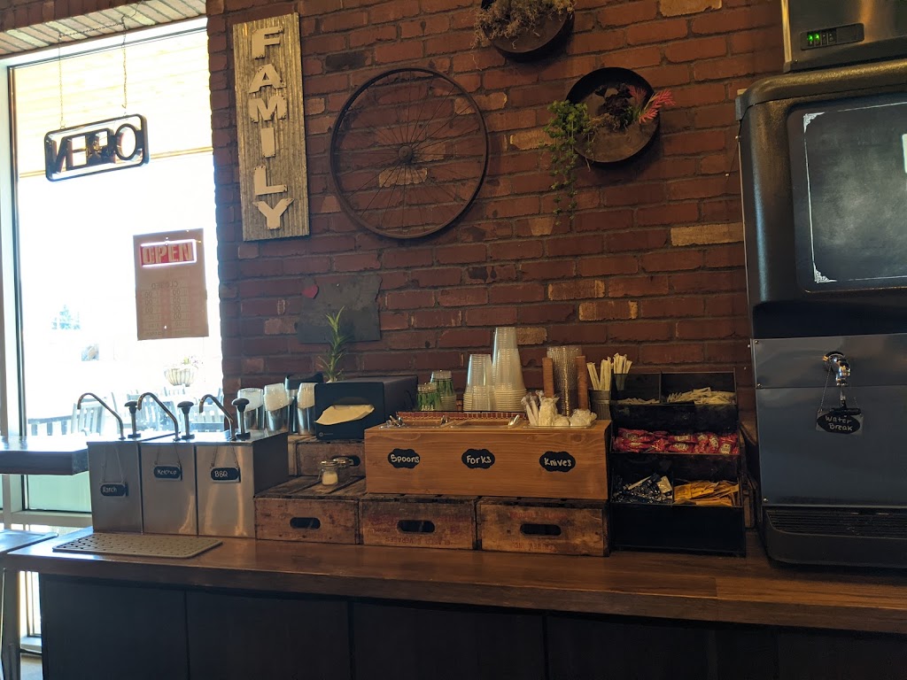 Werner Beef & Brew | restaurant | 2807 3rd St, Tillamook, OR 97141, USA | 5038427114 OR +1 503-842-7114