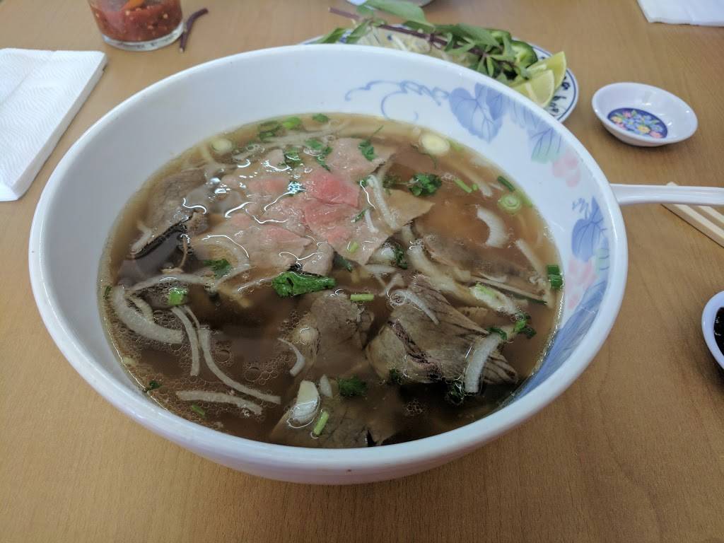 Pho Truong Long | restaurant | 756 Woodside Rd, Redwood City, CA 94061, USA | 6503693767 OR +1 650-369-3767