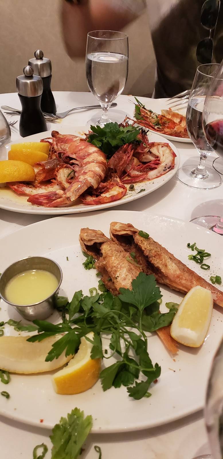 Avra Beverly Hills Estiatorio | restaurant | 233 N Beverly Dr, Beverly Hills, CA 90210, USA | 3107340841 OR +1 310-734-0841