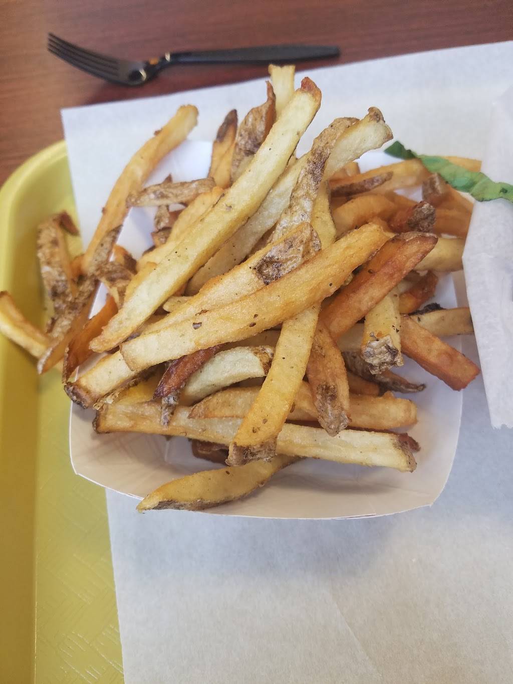 Fanucces Campus Pizzeria & Pasta House | restaurant | 2032 Euclid Ave, Cleveland, OH 44115, USA | 2165055650 OR +1 216-505-5650