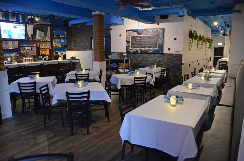 Chrissoulas Restaurant | restaurant | 602 N Milwaukee Ave, Libertyville, IL 60048, USA | 8475493046 OR +1 847-549-3046