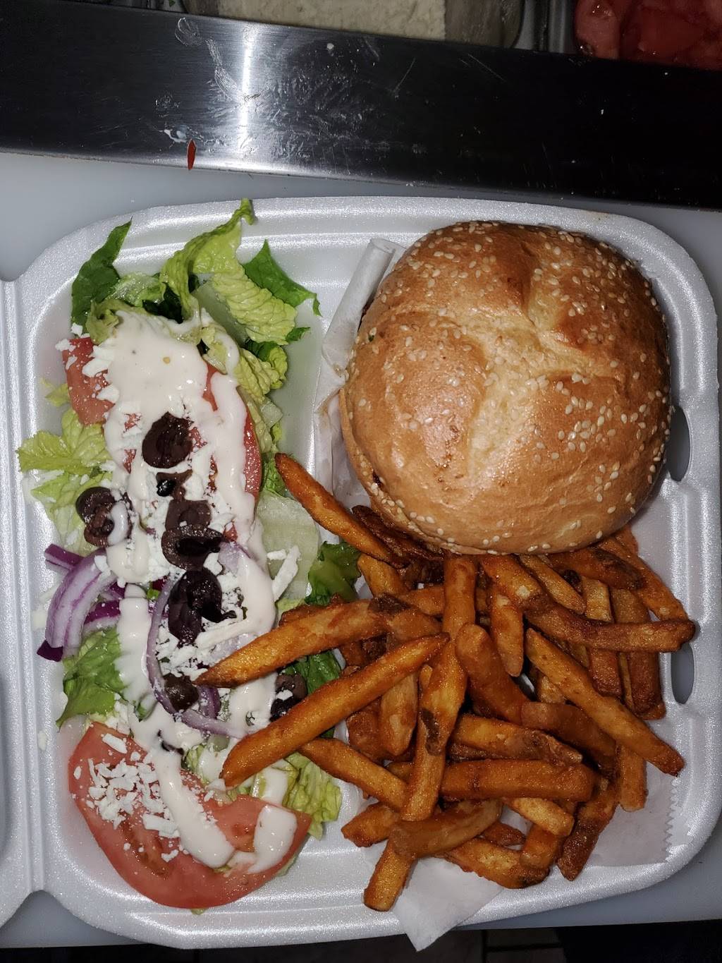 Casa Pizza | restaurant | 62 Lambert St, Medford, MA 02155, USA | 7813911520 OR +1 781-391-1520