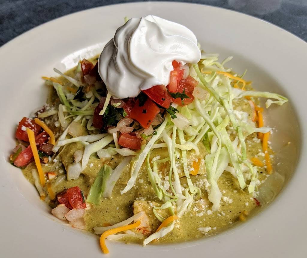 Sharkys Woodfired Mexican Grill | restaurant | 7060 Hollister Ave #106, Goleta, CA 93117, USA | 8057707004 OR +1 805-770-7004