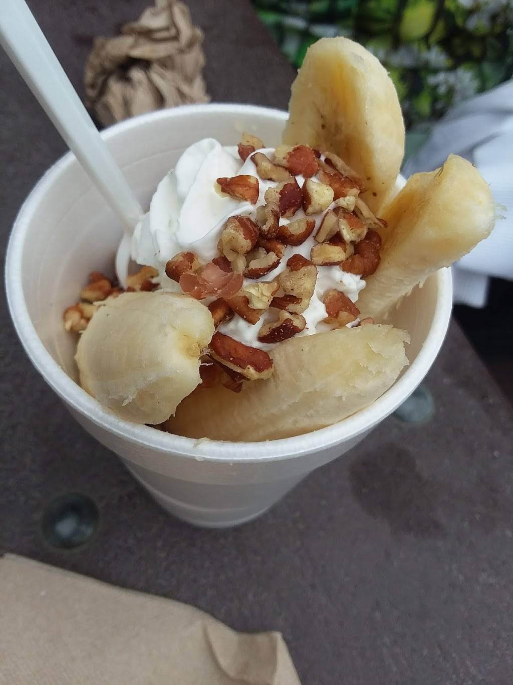 Dairy Depot | restaurant | 534 S Chestnut St, Reed City, MI 49677, USA | 2318325854 OR +1 231-832-5854