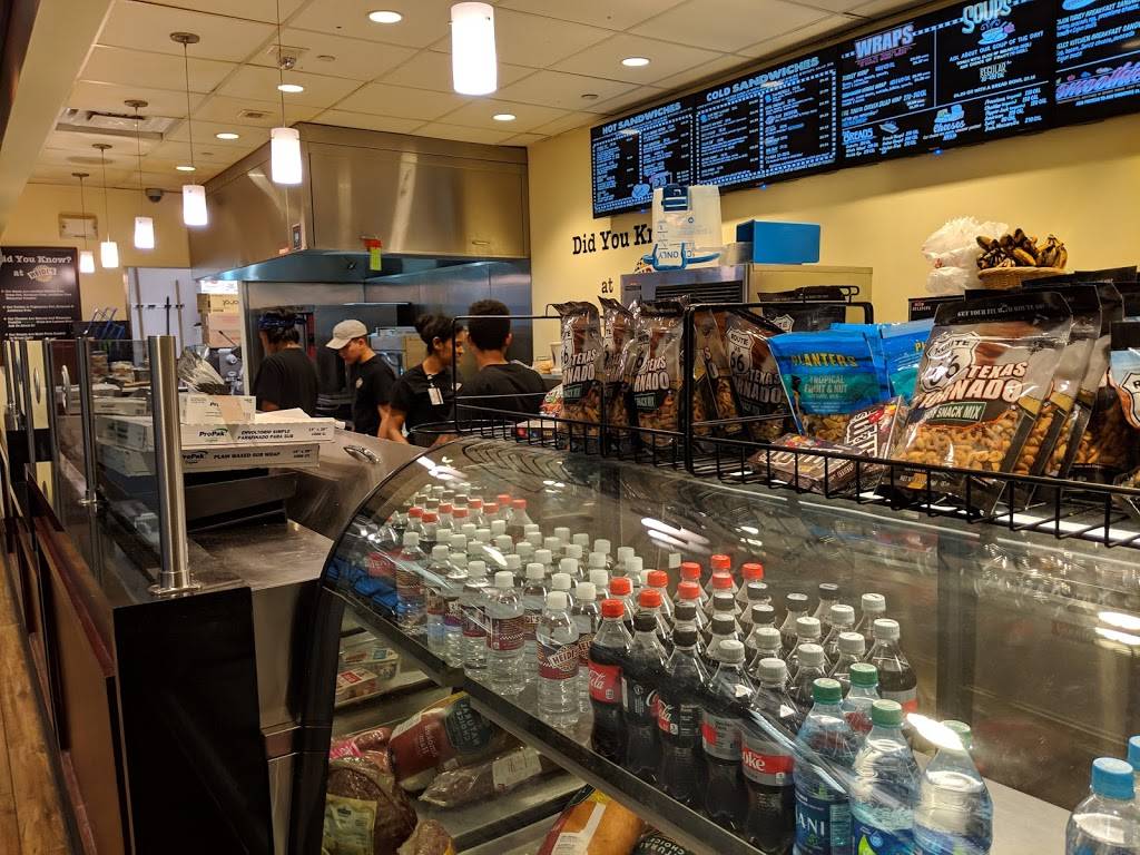 Heidis Brooklyn Deli | restaurant | Concourse B (East End) GATE, 8400 Peña Blvd #89, Denver, CO 80249, USA | 3033426648 OR +1 303-342-6648