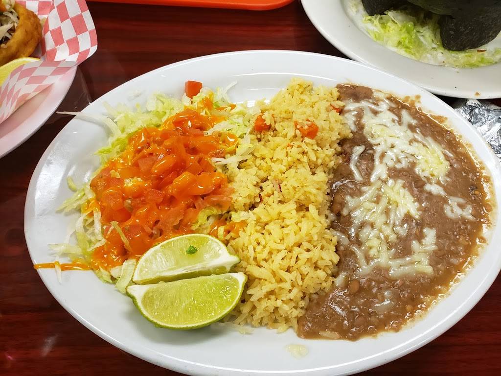 Tacos El Grullo | restaurant | 855 N Lemoore Ave # 160, Lemoore, CA 93245, USA | 5599249700 OR +1 559-924-9700