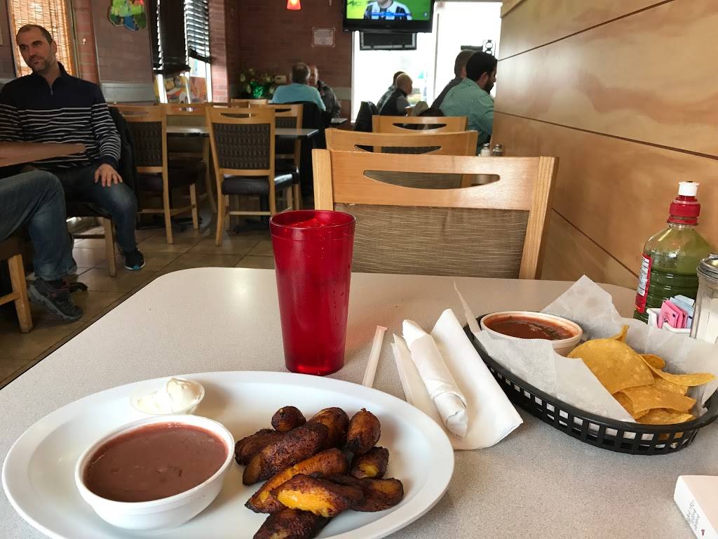 El Guanaco | restaurant | 1710 Livernois Rd, Troy, MI 48083, USA | 2485260622 OR +1 248-526-0622