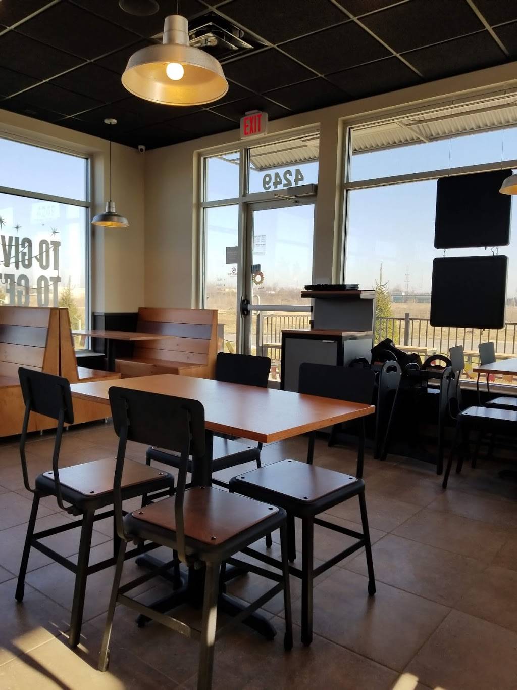 Taco Bell | meal takeaway | 4249 Interpark Dr, Auburn Hills, MI 48326, USA | 2488383117 OR +1 248-838-3117