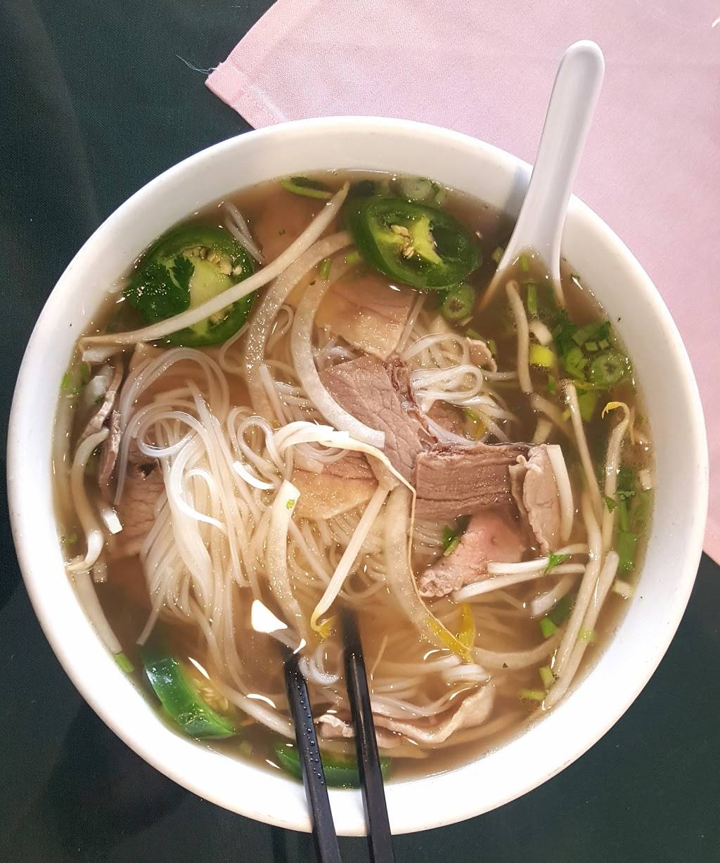 Thai Bao Vietnamese Restaurant | restaurant | 5115 Federal Blvd # 6, Denver, CO 80211, USA | 3034779446 OR +1 303-477-9446