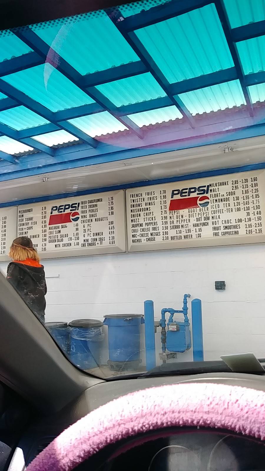 Dairy Land | restaurant | 800 Springmill St, Mansfield, OH 44903, USA | 4195252168 OR +1 419-525-2168