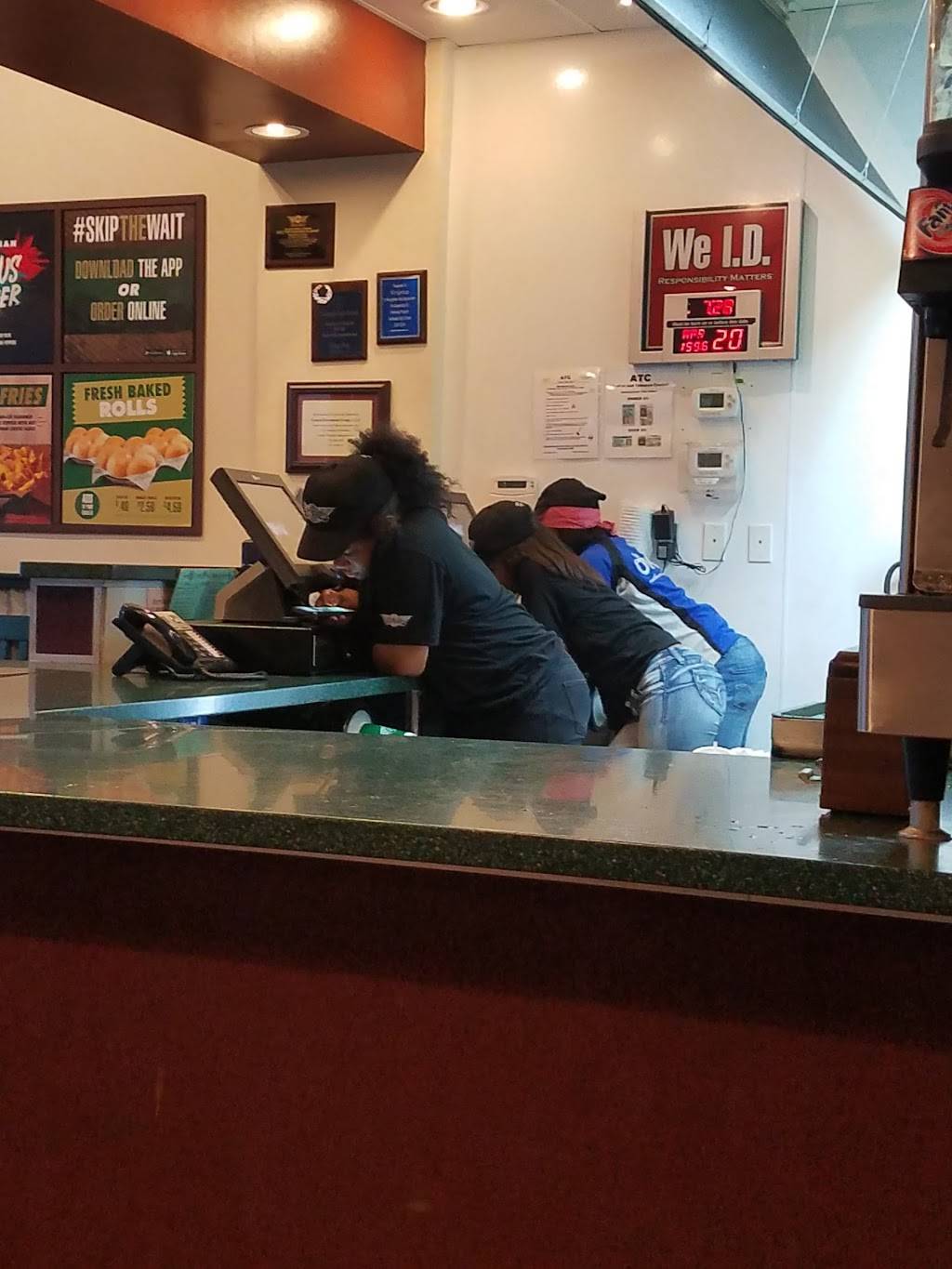 Wingstop | restaurant | 5875 Main St b, Zachary, LA 70791, USA | 2256549464 OR +1 225-654-9464