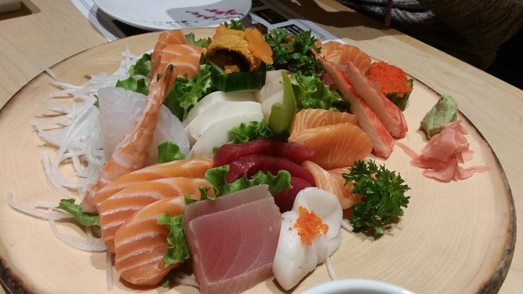 Mi-Ne Sushi | restaurant | 125 Pedersen Dr unit #2, Aurora, ON L4G 7R2, Canada | 9055036463 OR +1 905-503-6463