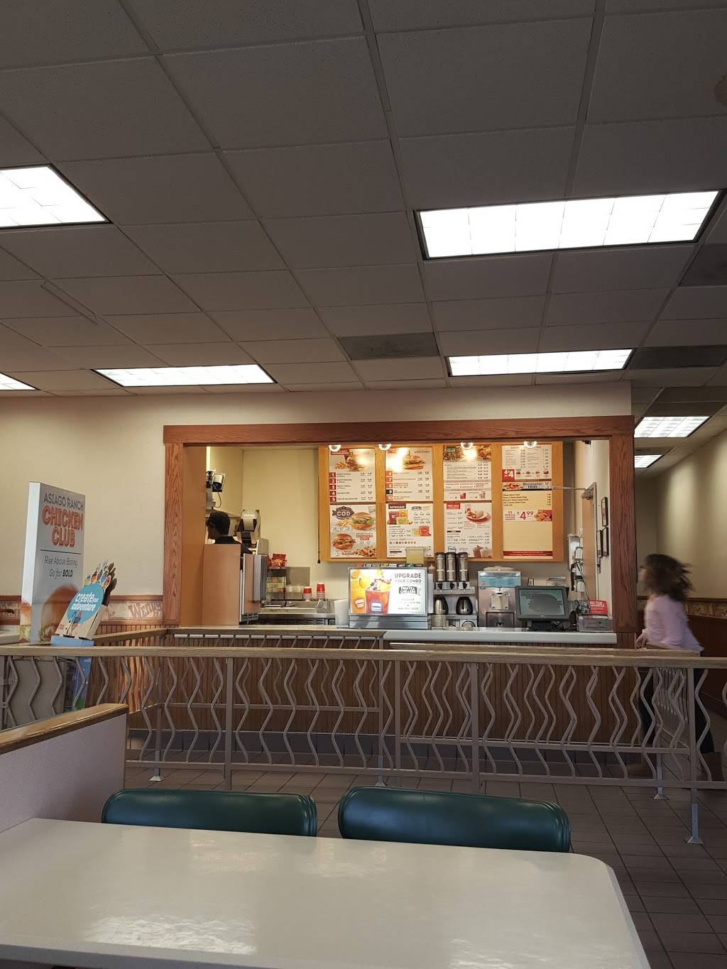 Wendys | restaurant | 1410 S Western Ave, Marion, IN 46953, USA | 7656626546 OR +1 765-662-6546