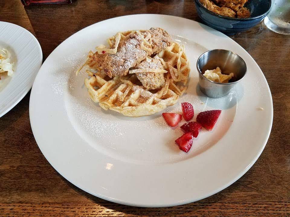 V-Eats Modern Vegan | restaurant | 3011 Gulden Ln #102, Dallas, TX 75212, USA | 2143776009 OR +1 214-377-6009