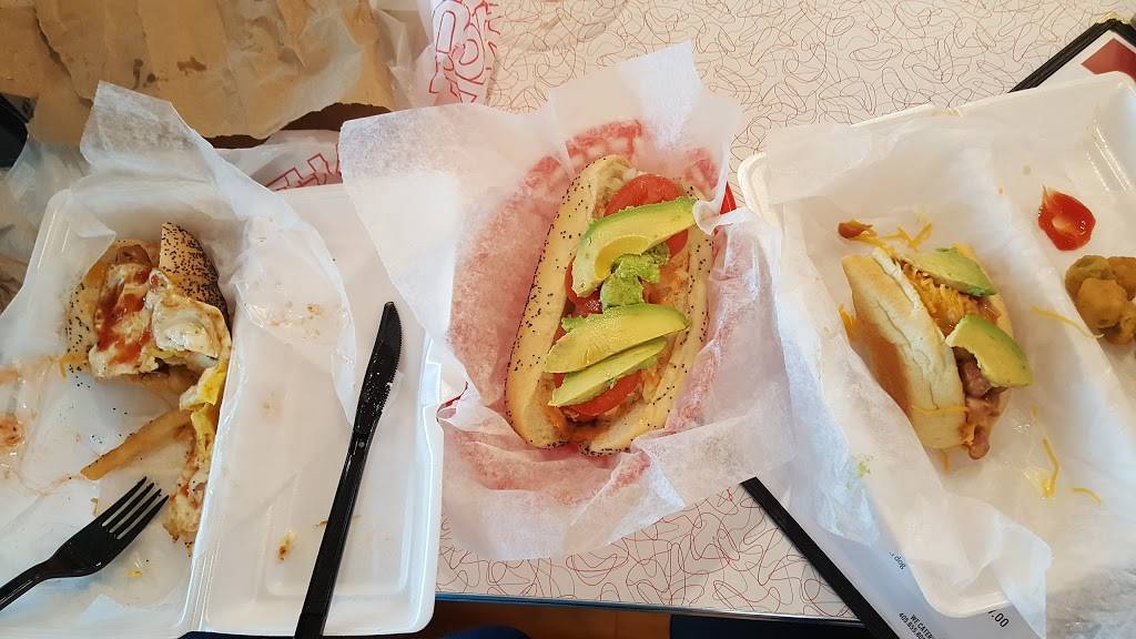 Menchies Frozen Yogurt | bakery | 205 S Santa Fe Ave, Edmond, OK 73003, USA | 4052163644 OR +1 405-216-3644