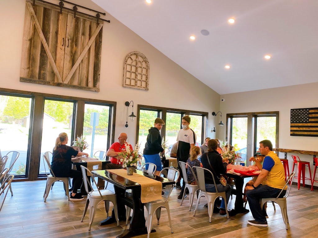 The Farmhouse | restaurant | 3117 NY-22, Patterson, NY 12563, USA | 8452865167 OR +1 845-286-5167