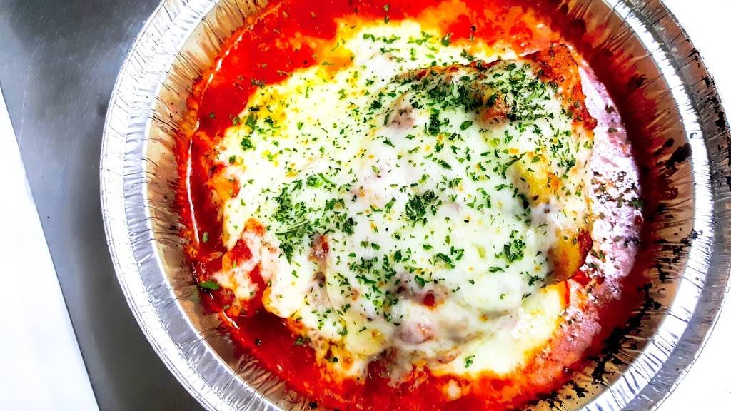 Phillys To Go | restaurant | 4210 W Camp Wisdom Rd #170, Dallas, TX 75237, USA | 9727805853 OR +1 972-780-5853