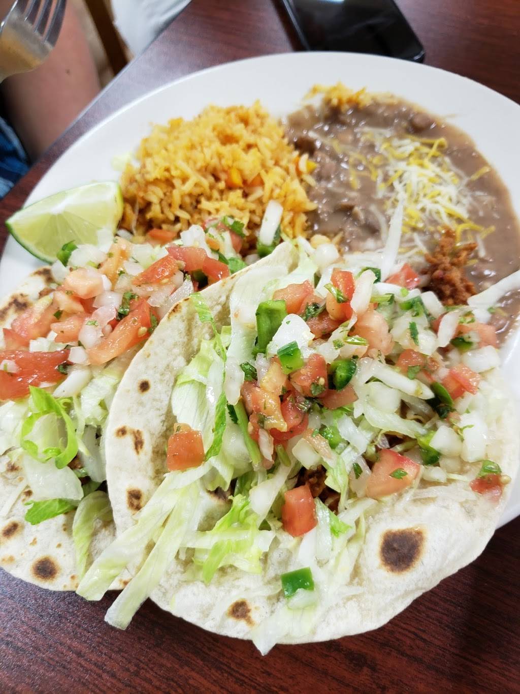 Mi Molcasalsa Taco Shop | restaurant | 8735 Hwy 6, Hitchcock, TX 77563, USA | 4094408086 OR +1 409-440-8086